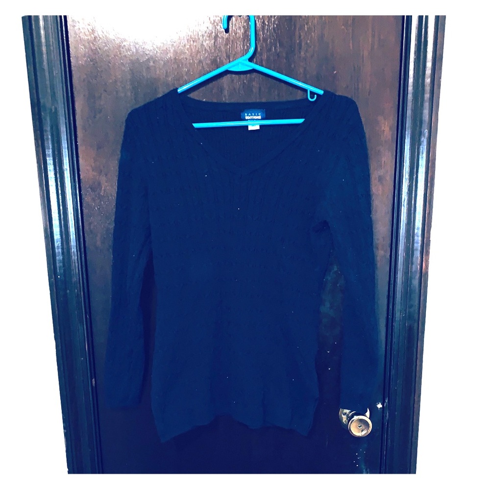 Black V neck sweater